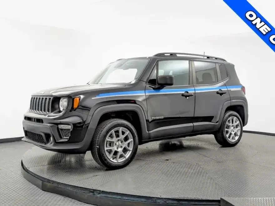 2022 Jeep Renegade Latitude photo 1
