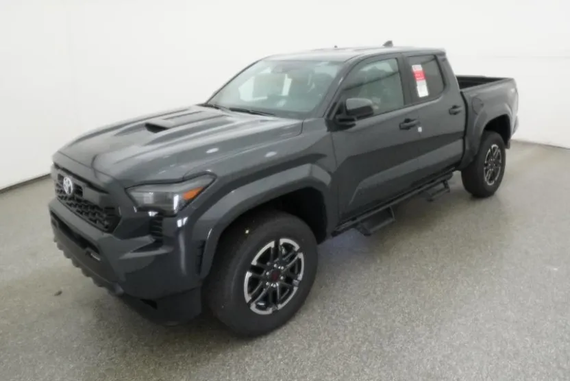2025 Toyota Tacoma TRD Sport Double Cab photo 1