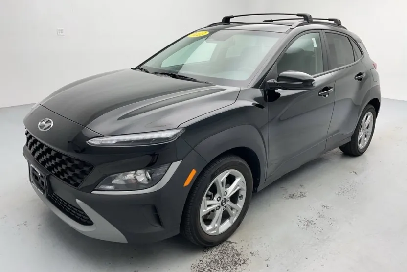 2023 Hyundai Kona SEL photo 1