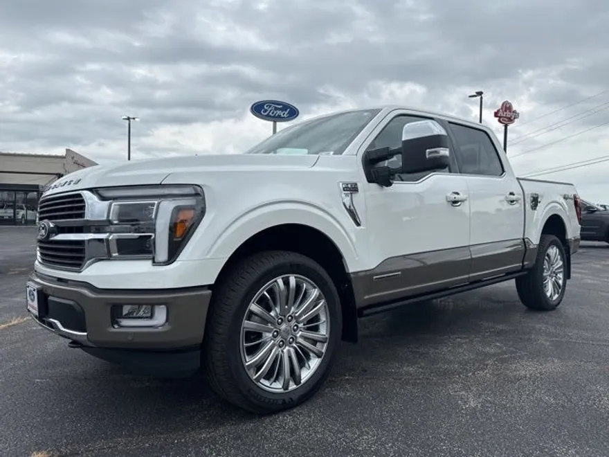 2025 Ford F-150 King Ranch photo 1