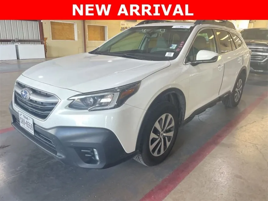 2021 Subaru Outback Premium photo 1