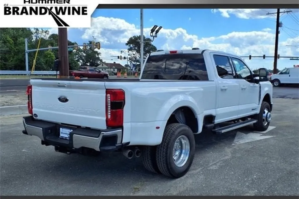 2025 Ford F-350 XL photo 1