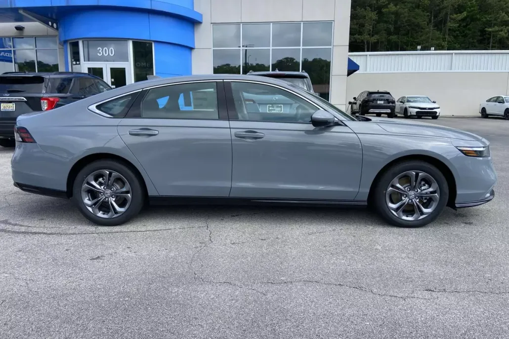 2025 Honda Accord Hybrid EX-L photo 1