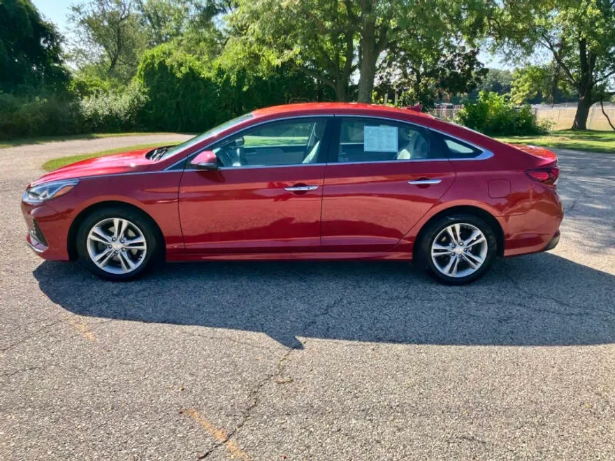 2018 Hyundai Sonata Sport photo 1