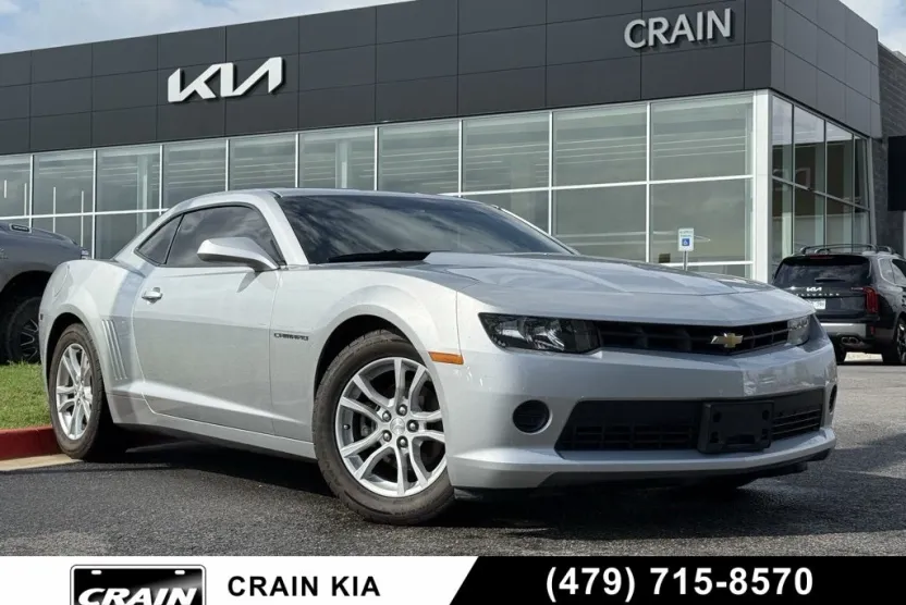 2015 Chevrolet Camaro photo 1