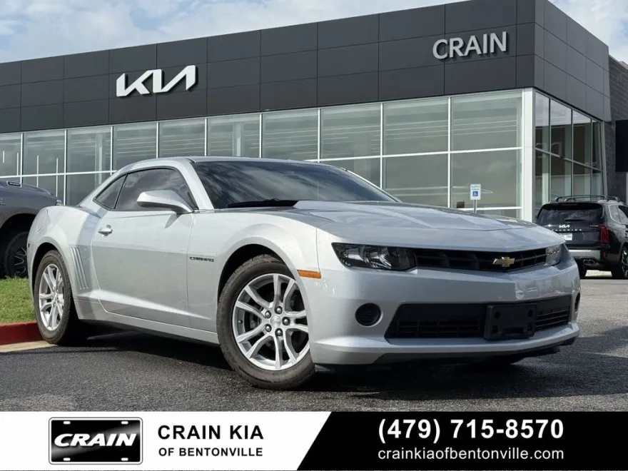 2015 Chevrolet Camaro photo 1