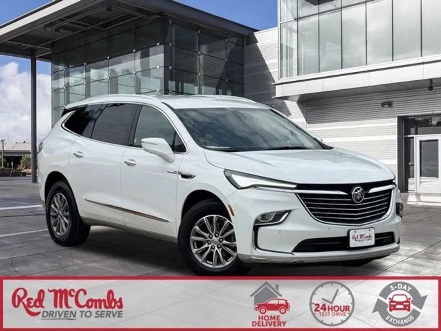 2024 Buick Enclave Premium photo 1