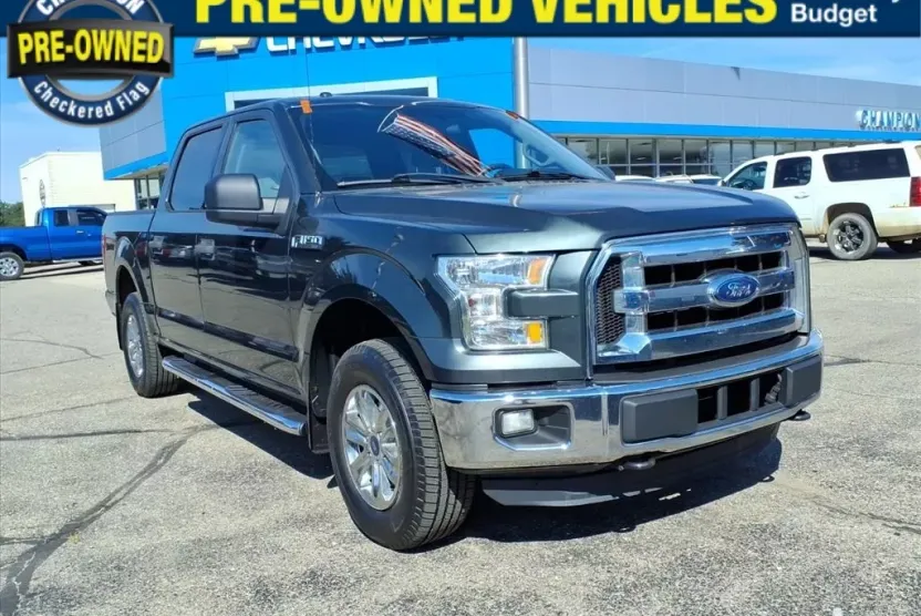 2015 Ford F-150 XLT photo 1