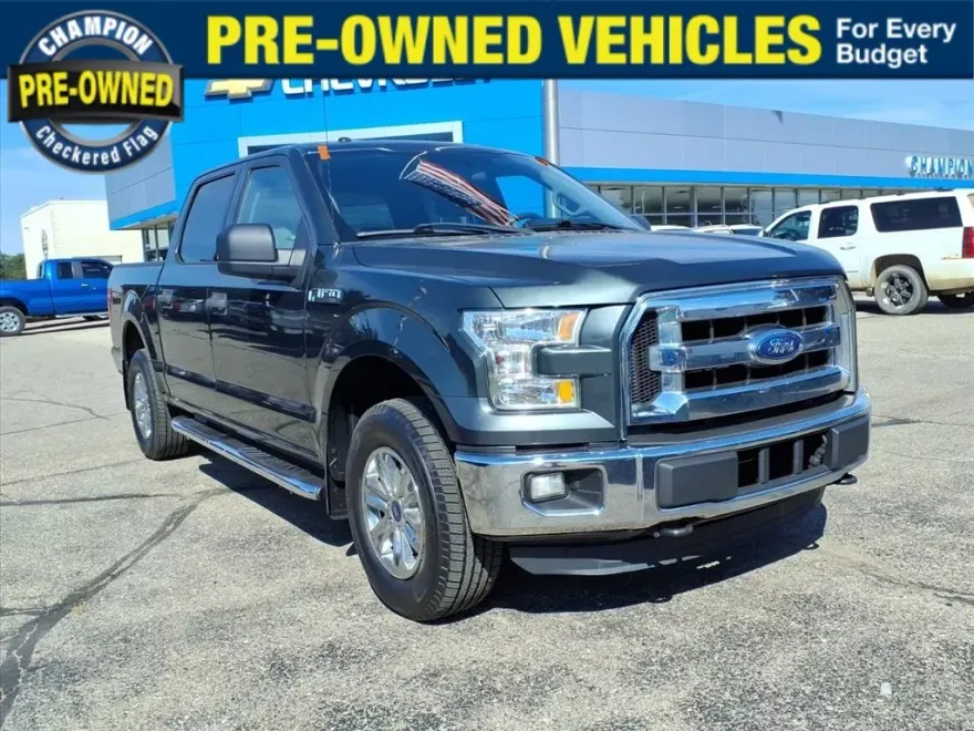 2015 Ford F-150 XLT photo 1
