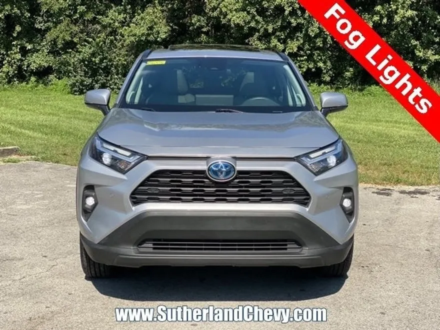 2024 Toyota RAV4 Hybrid XLE Premium photo 1