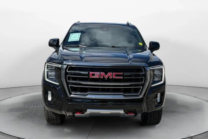 2024 Gmc Yukon AT4 photo 1