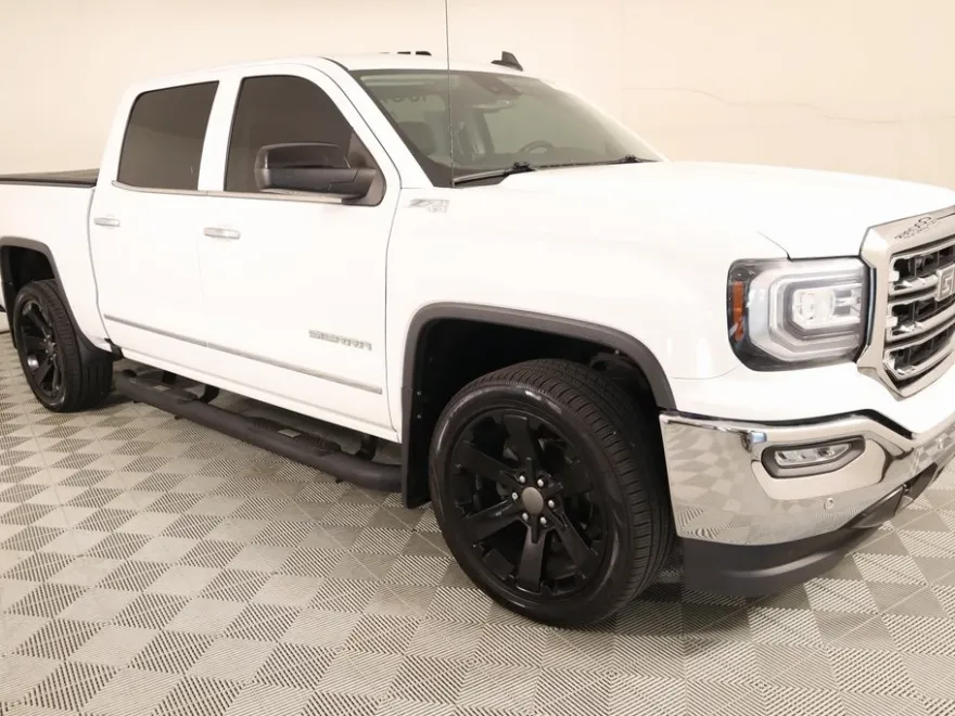 2018 Gmc Sierra 1500 SLT photo 1
