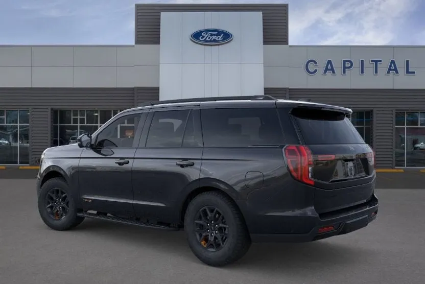 2025 Ford Expedition photo 1