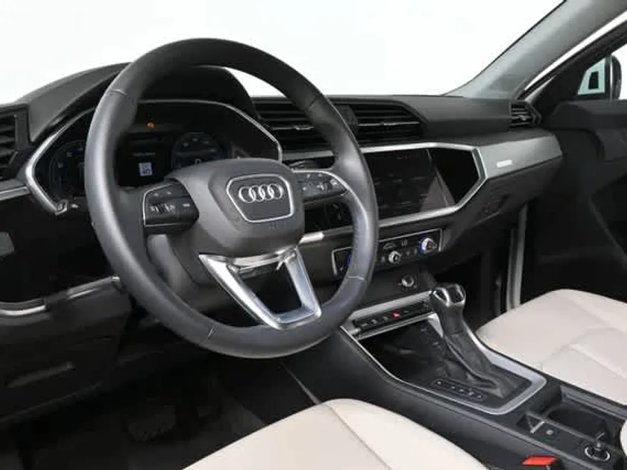 2023 Audi Q3 S line Premium Plus photo 1