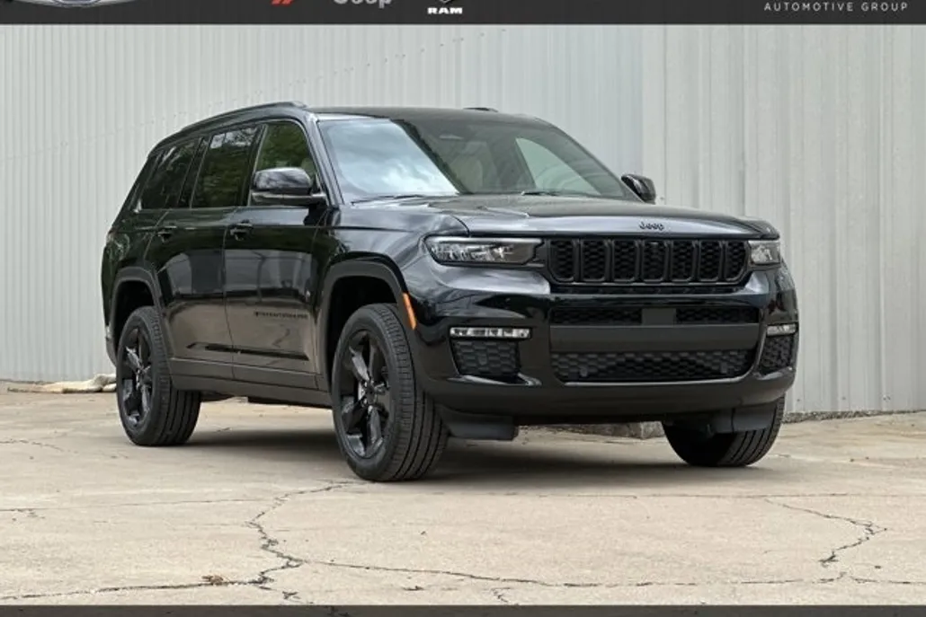2025 Jeep Grand Cherokee Limited photo 1