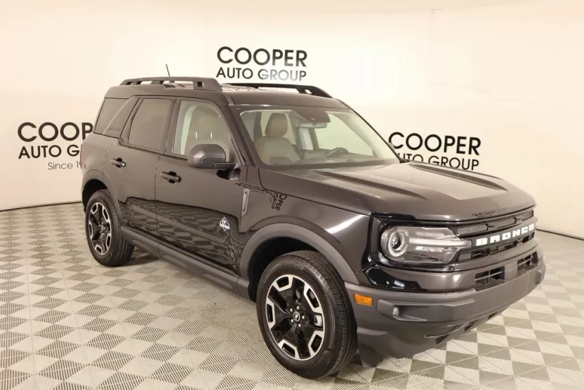 2024 Ford Bronco Sport Outer Banks photo 1