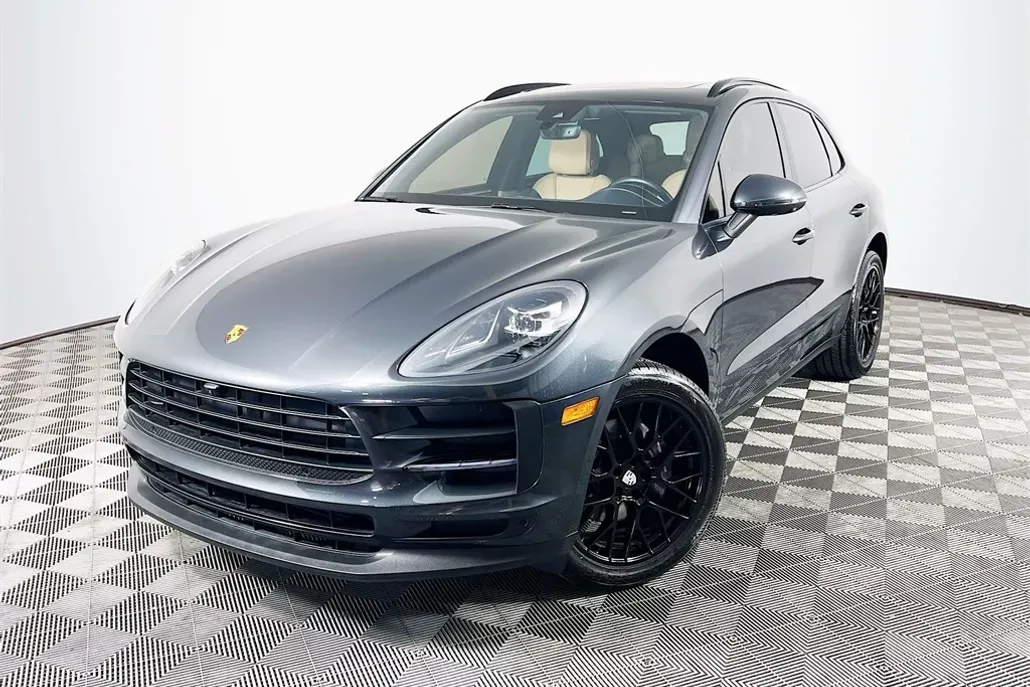 2021 Porsche Macan Base photo 1