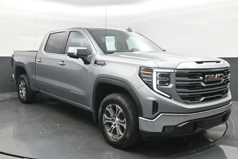 2024 Gmc Sierra 1500 SLT photo 1