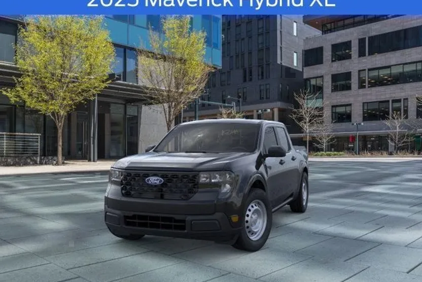2025 Ford Maverick XL photo 1