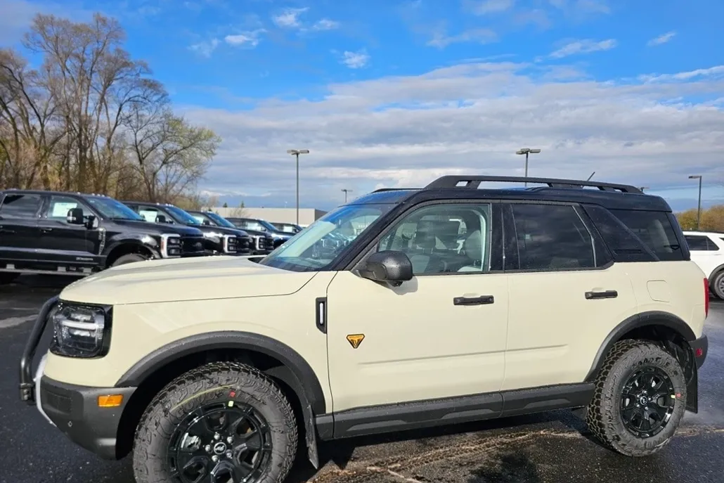 2025 Ford Bronco Sport Badlands photo 1
