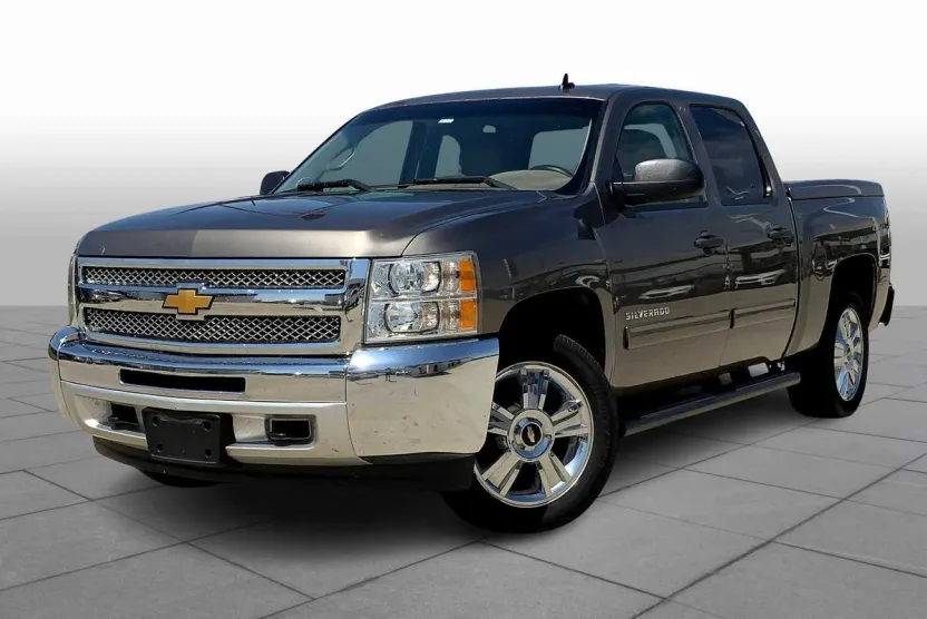 2013 Chevrolet Silverado 1500 LT photo 1