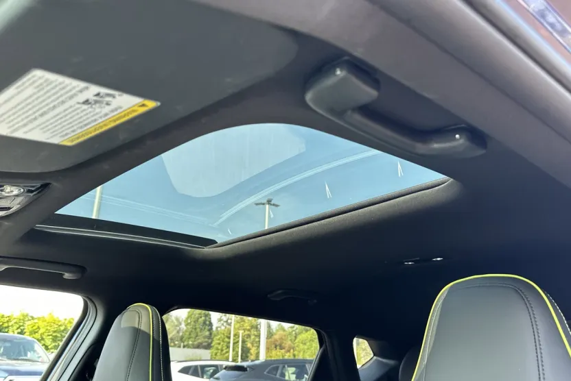 2024 Kia EV6 GT photo 1