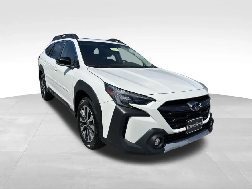 2023 Subaru Outback Limited photo 1
