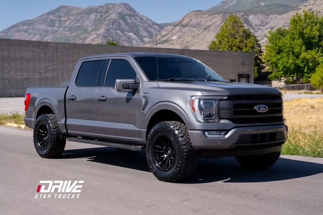 2022 Ford F-150 Lariat photo 1