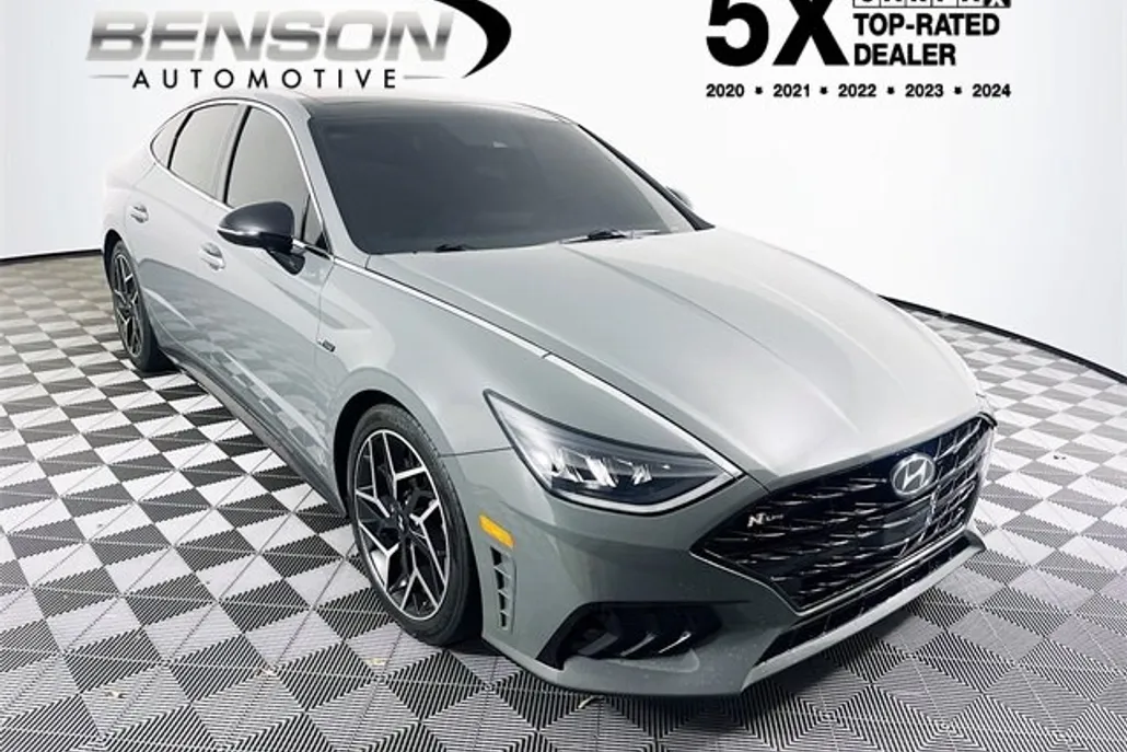 2022 Hyundai Sonata N Line photo 1