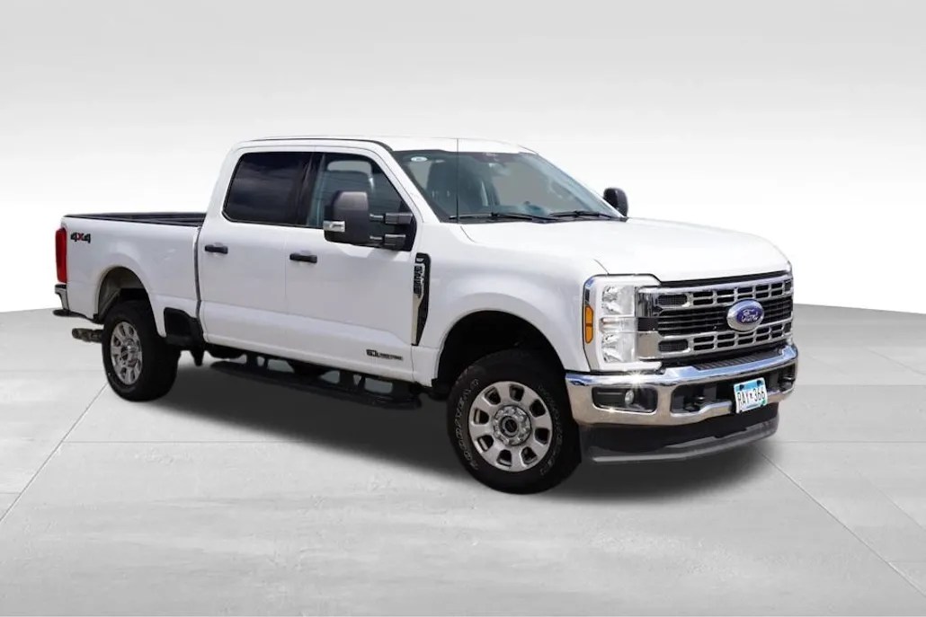2024 Ford F-250 XLT photo 1
