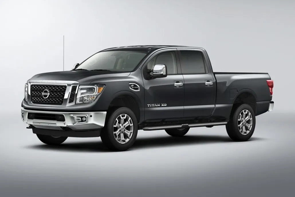 2018 Nissan Titan PRO-4X photo 1