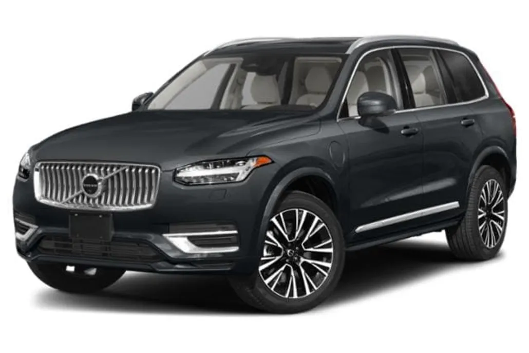 2024 Volvo XC90 T8 Plus photo 1