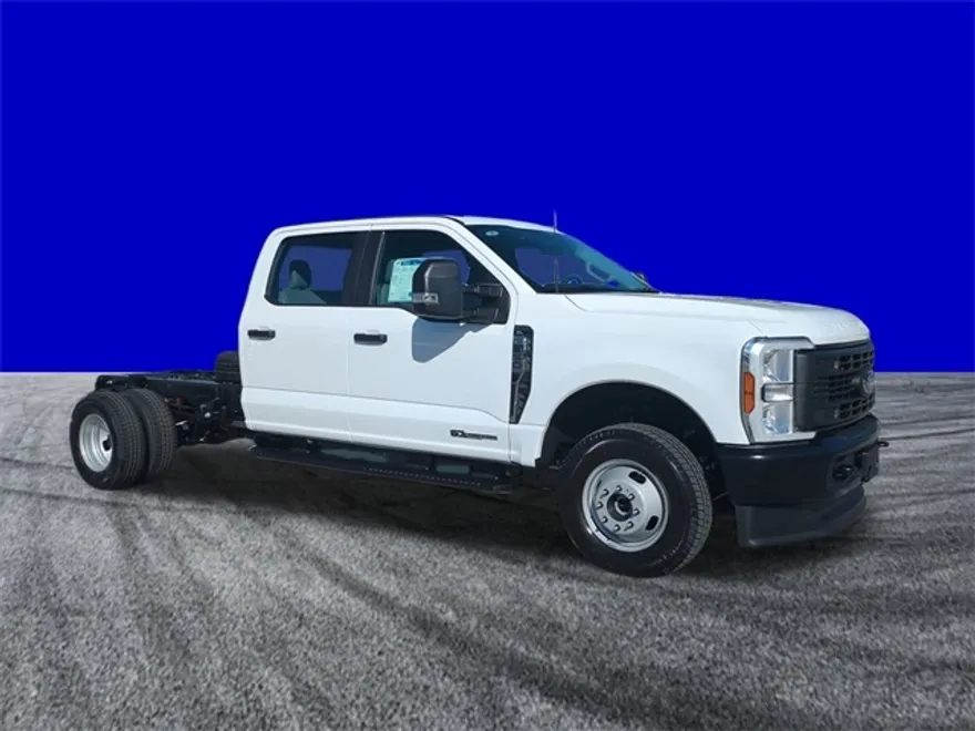 2026 Ford F-350 photo 1
