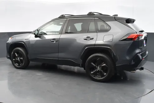 2021 Toyota RAV4 Hybrid XSE photo 2