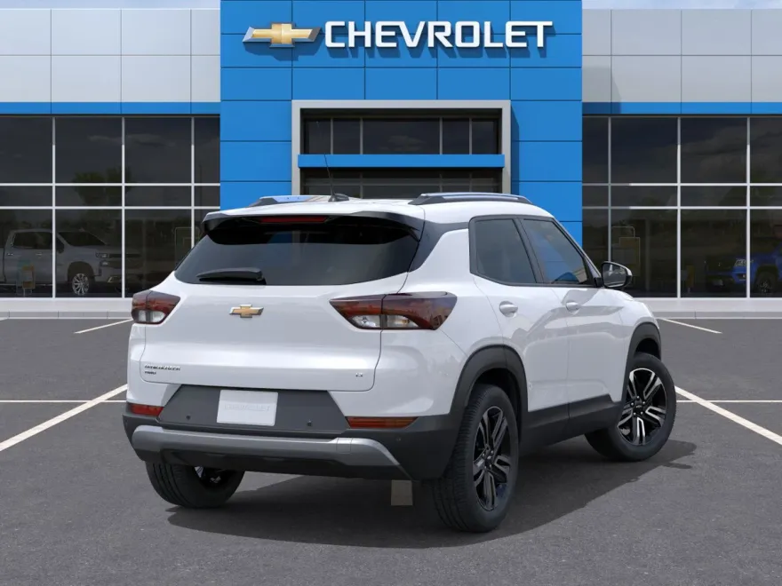 2026 Chevrolet Trailblazer LT photo 1