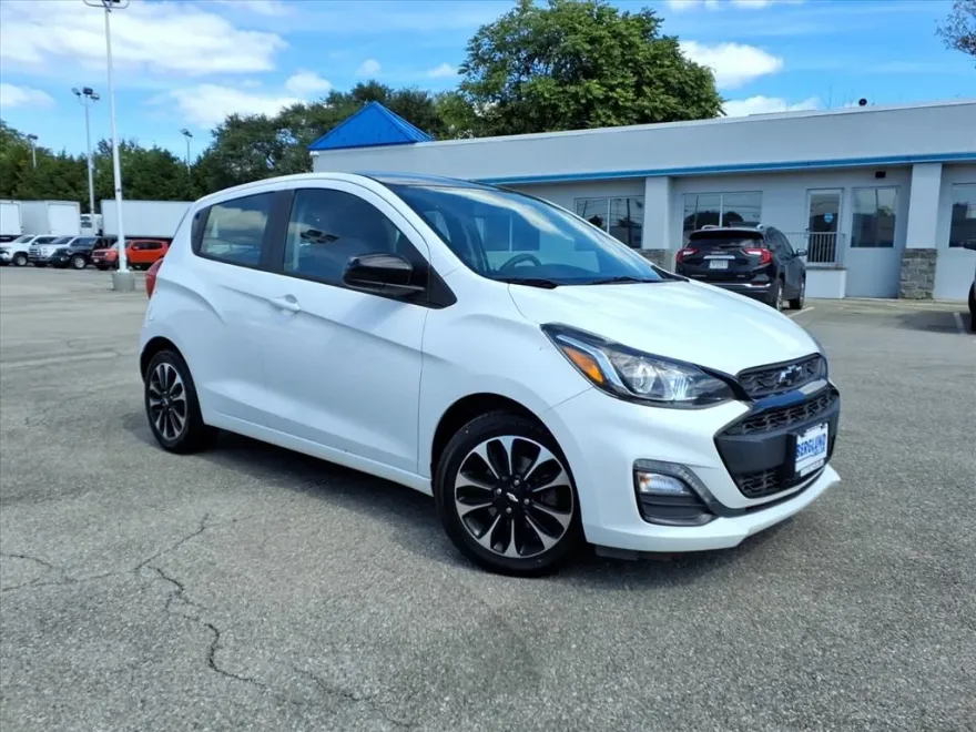 2021 Chevrolet Spark 1LT photo 1