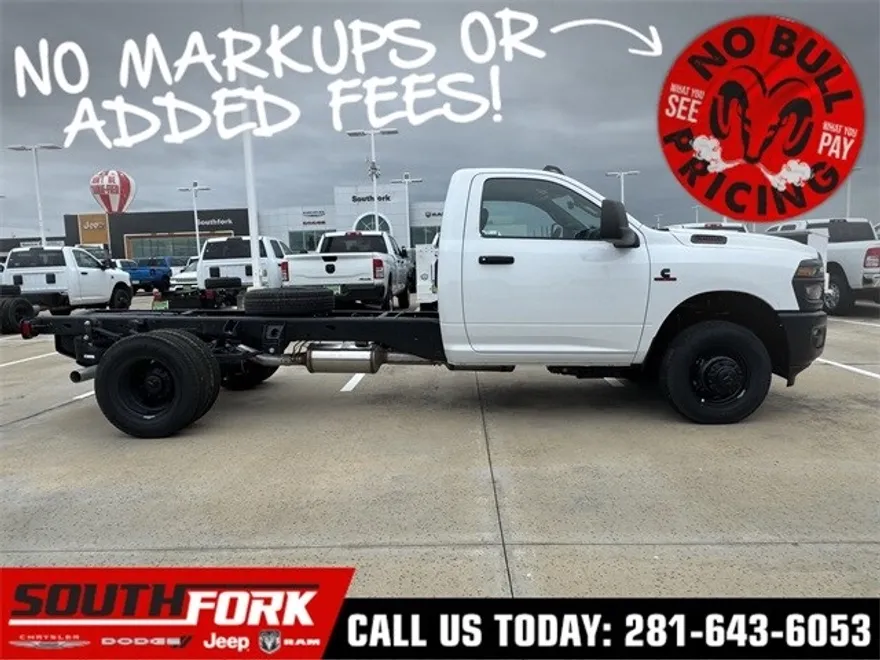 2025 Ram 3500 Tradesman photo 1