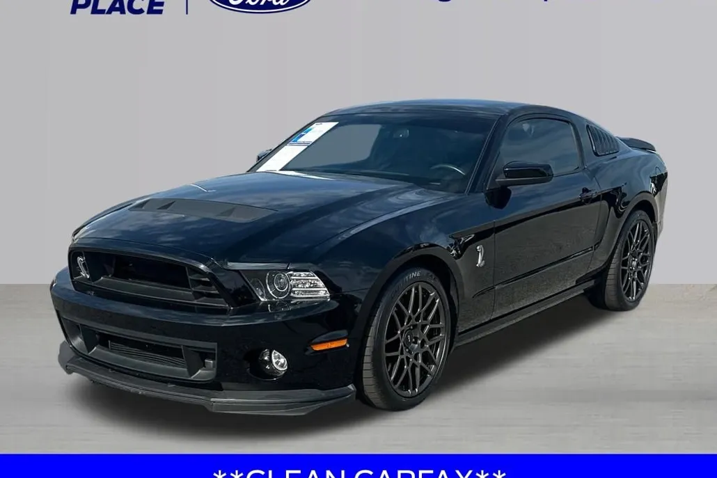 2013 Ford Mustang Shelby GT500 photo 1
