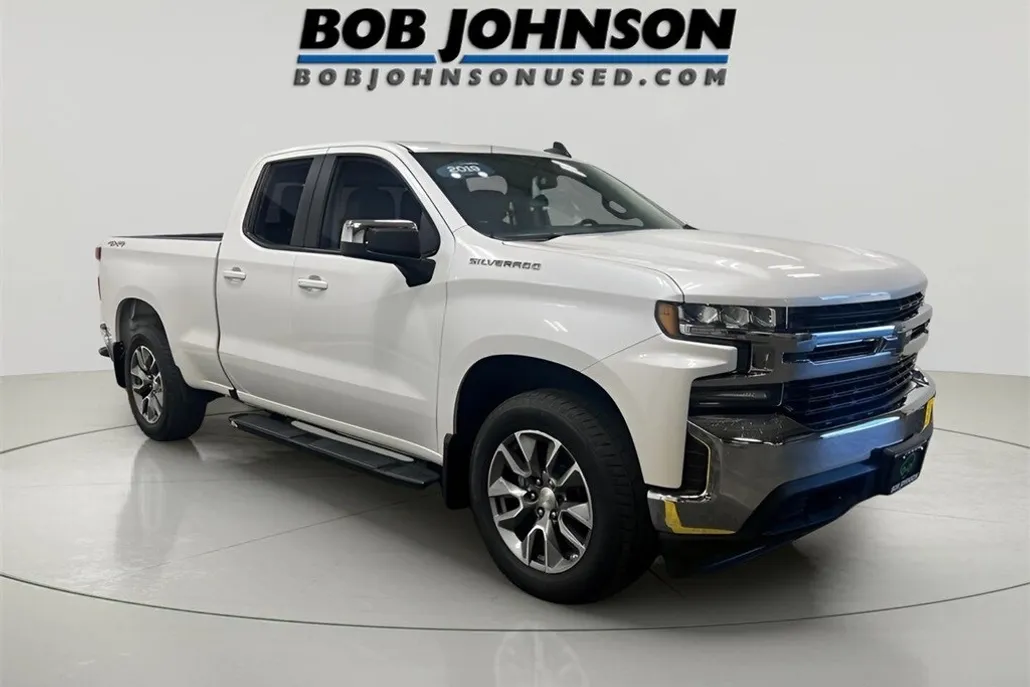 2019 Chevrolet Silverado 1500 LT photo 1
