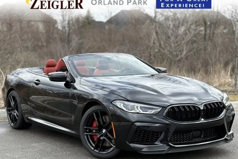 2025 Bmw M8 Competition Convertible photo 1