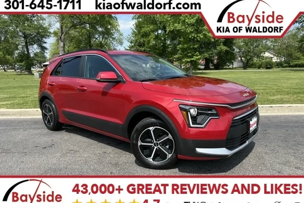 2025 Kia Niro EX photo 1