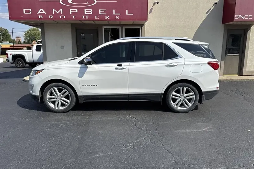 2018 Chevrolet Equinox Premier photo 1