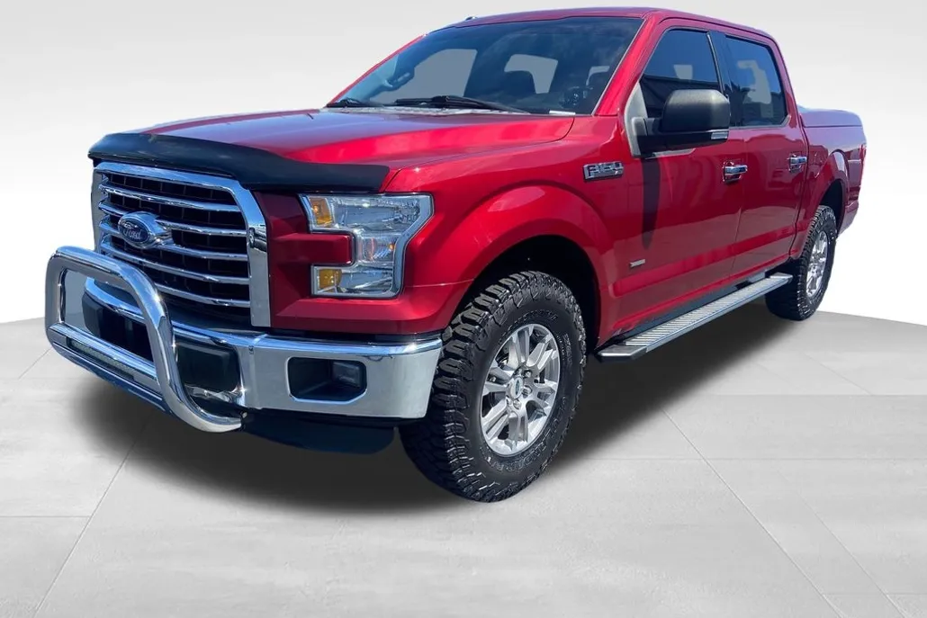 2015 Ford F-150 XLT photo 1