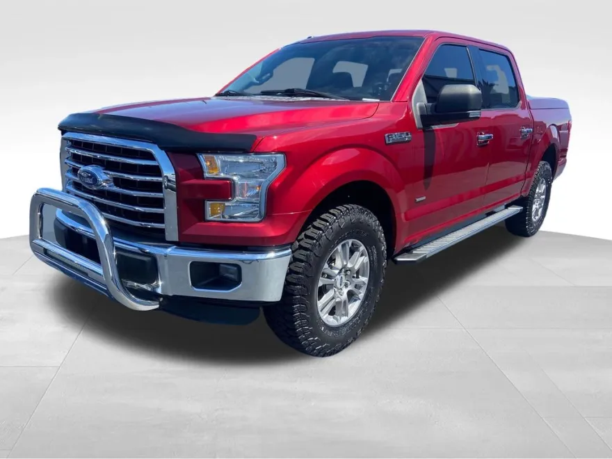 2015 Ford F-150 XLT photo 1