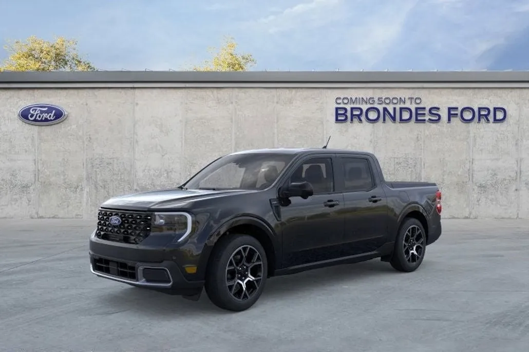 2025 Ford Maverick Lariat photo 1