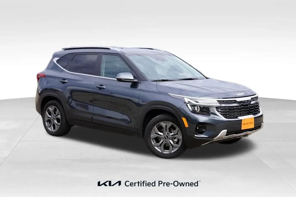 2024 Kia Seltos S photo 1