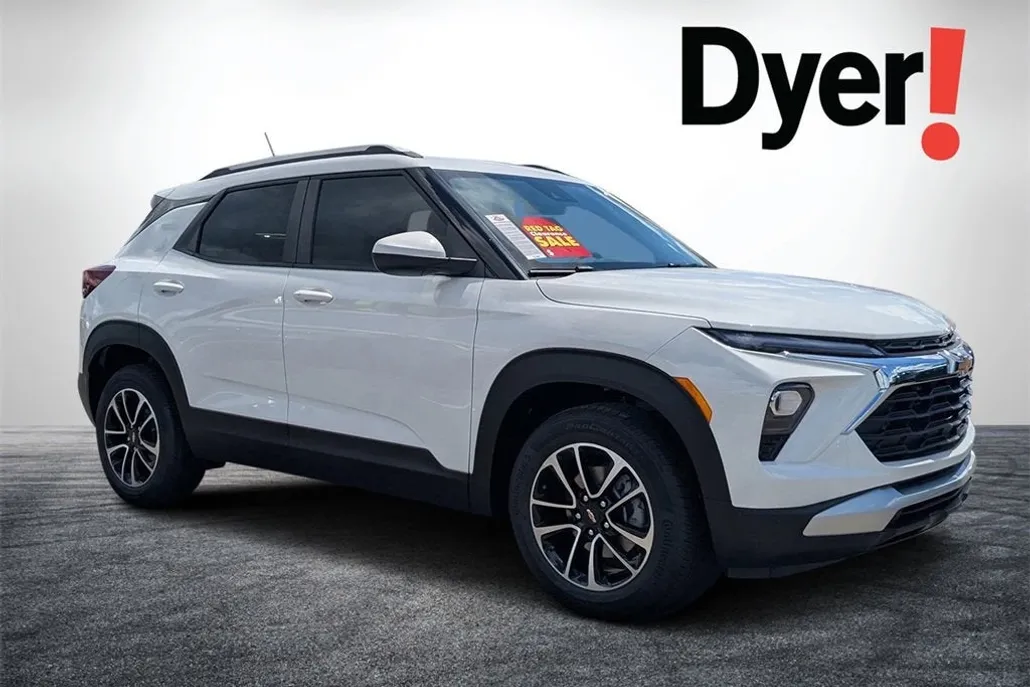 2026 Chevrolet Trailblazer LT photo 1