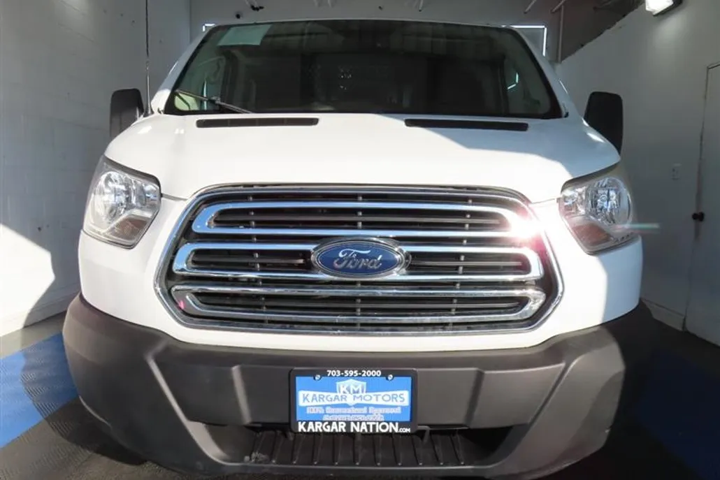2019 Ford Transit Van photo 1