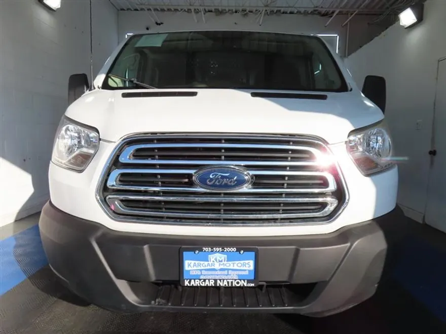 2019 Ford Transit Van photo 1