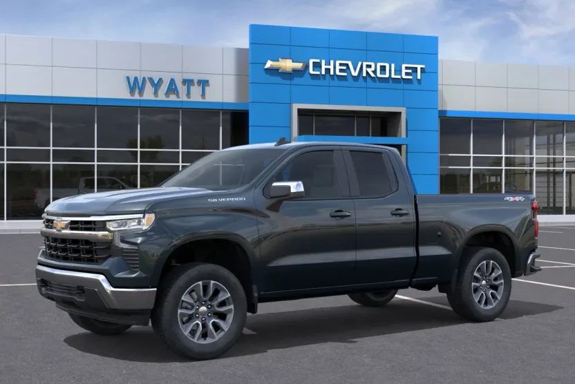 2026 Chevrolet Silverado 1500 LT photo 1